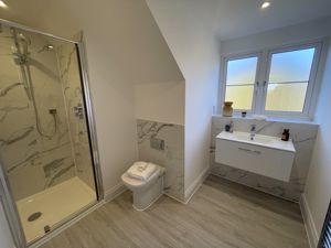 Photo 19- click for photo gallery